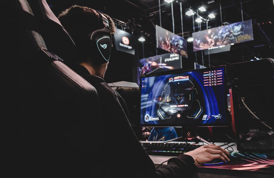 Startup gaming
